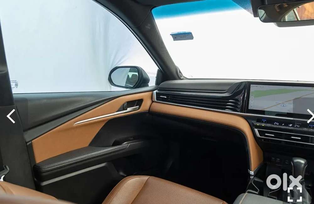 Toyota Camry, 2024, Petrol