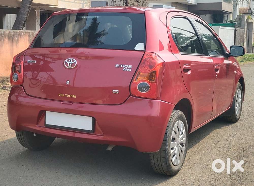 Toyota Etios Liva 2011-2012 G, 2011, Petrol
