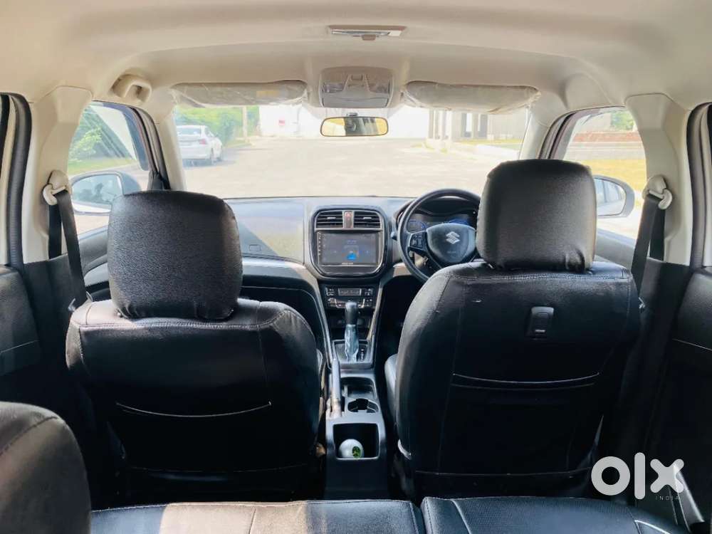 Maruti Suzuki Vitara Brezza 1.5 Zxi At, 2022, Petrol