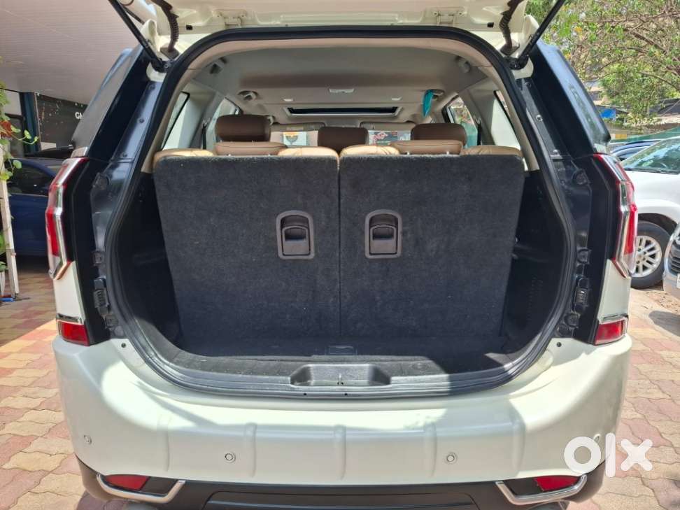 Mahindra Xuv500 W9 2wd, 2018, Diesel