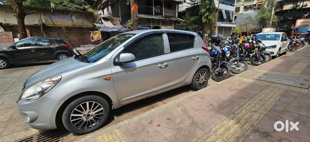 Hyundai I20 2010 Petrol Well Maintained.