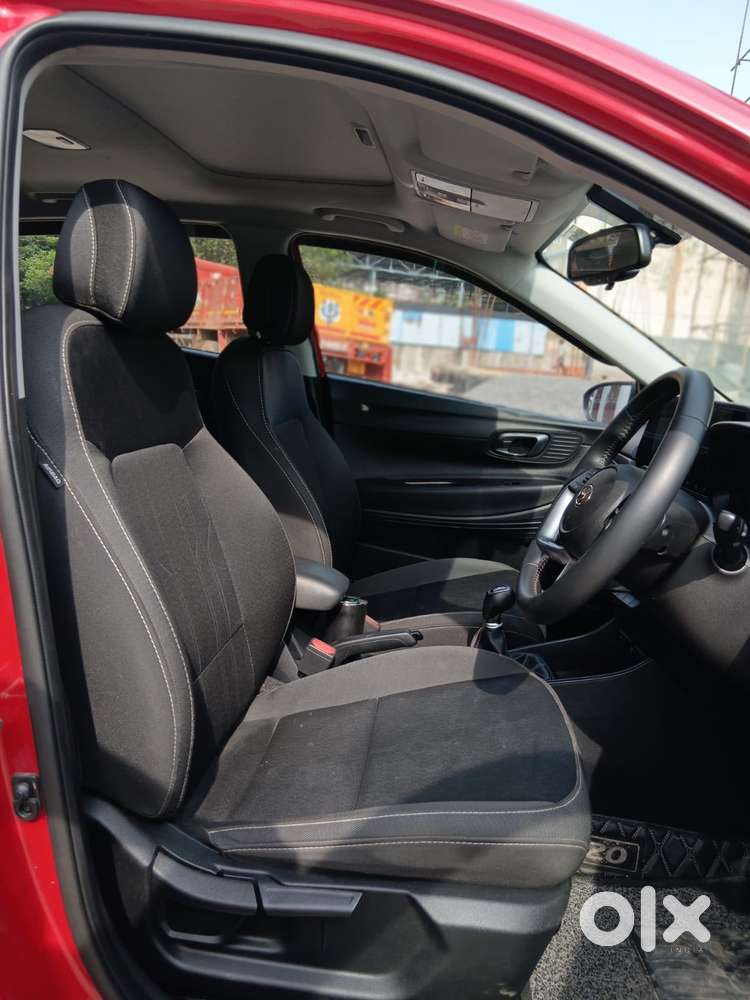 Hyundai I20 Asta 1.2 O With Sunroof, 2023, Petrol