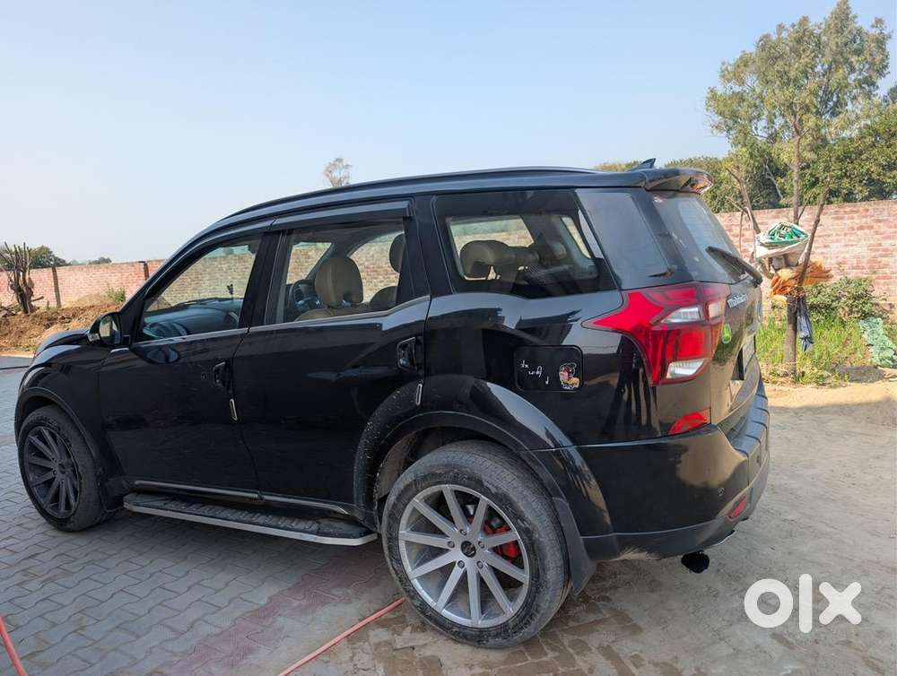 Mahindra Xuv500 2018 Diesel Well Maintained
