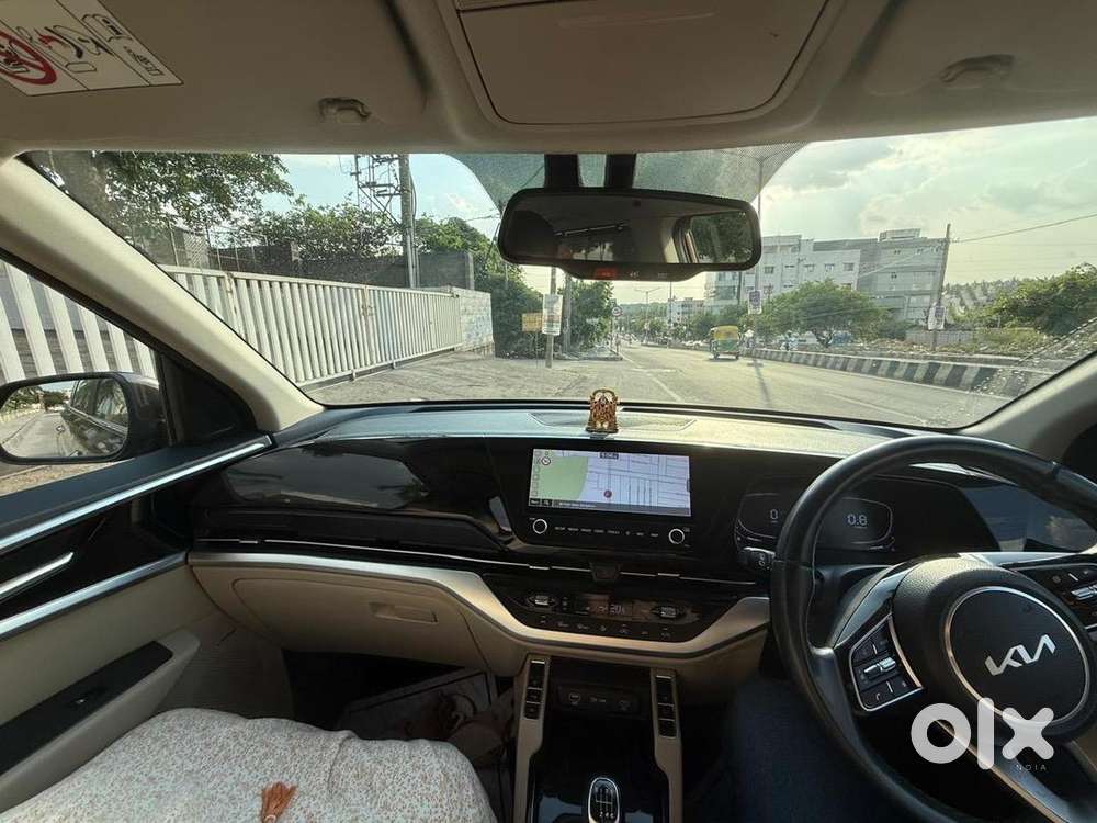 2022 Kia Carens Luxury Plus Diesel