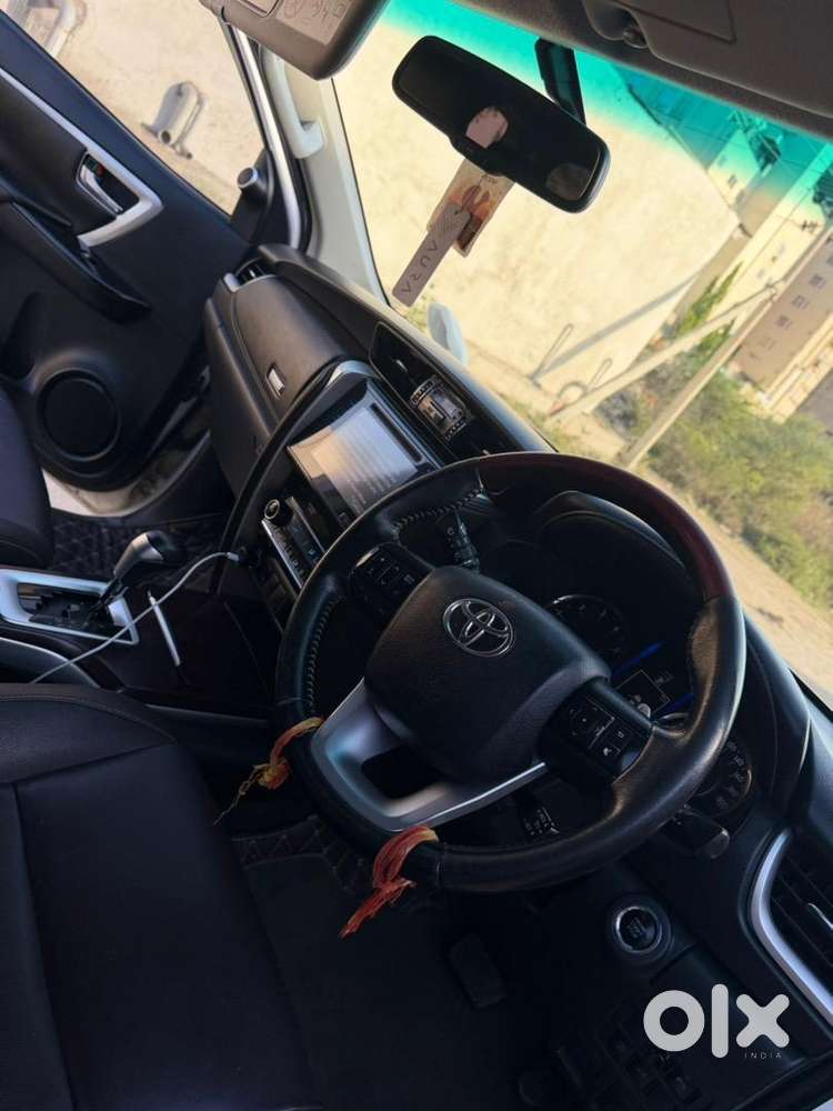 Toyota Fortuner 2019 Diesel Convert Ito 2025 With Original Company Kit