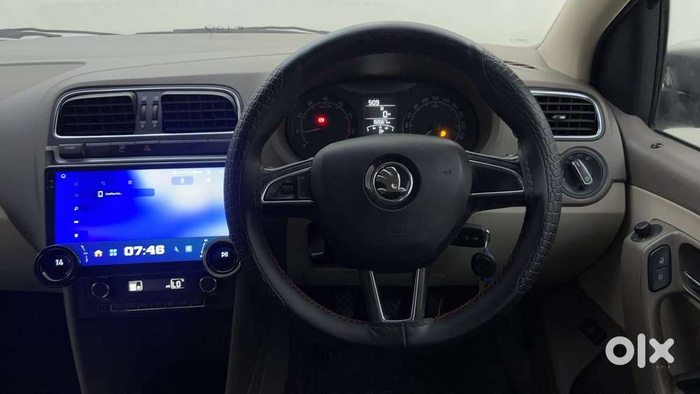 Skoda Rapid 1.6 Mpi Elegance, 2014, Petrol