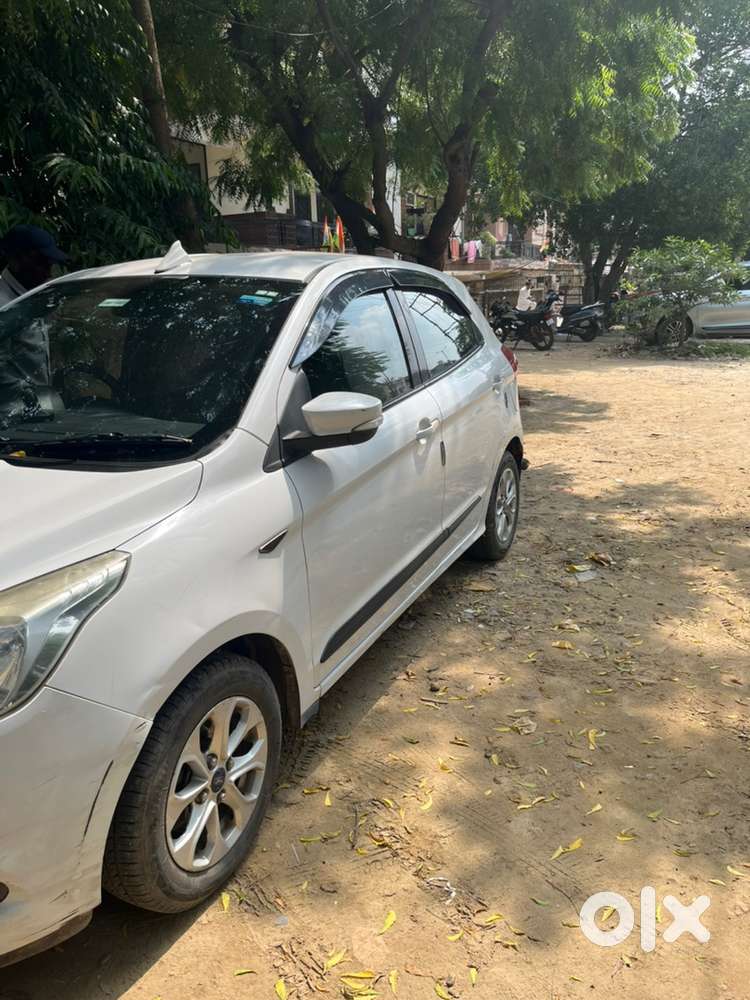 Ford Figo 2016 Petrol Manual