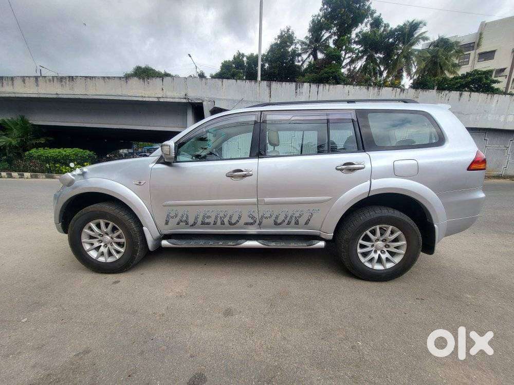 Mitsubishi Pajero Sport 2.5 Manual, 2012, Diesel