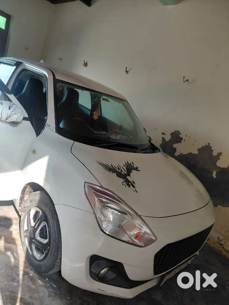 Swift Maruti Suzuki 2021 Petrol 70000 Km