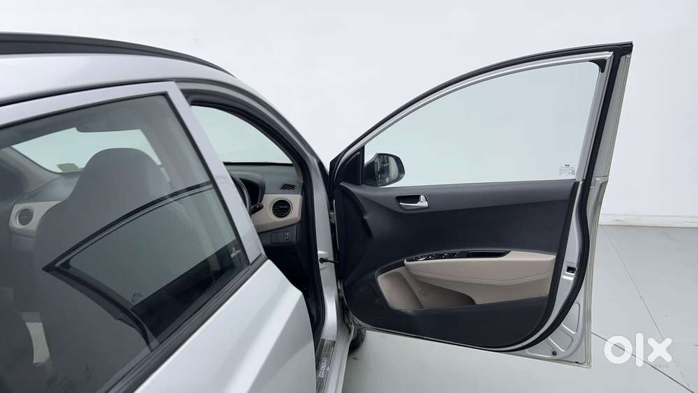 Hyundai Grand I10 Sportz 1.2 Kappa Vtvt, 2015, Petrol