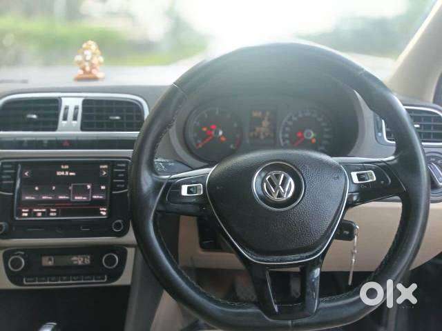 Volkswagen Vento 1.2 Highline Plus At 16 Alloy, 2018, Petrol