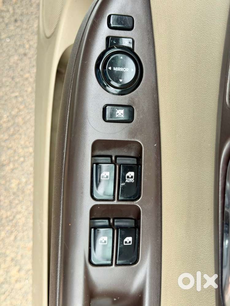 Hyundai I20 Sportz Petrol 2011