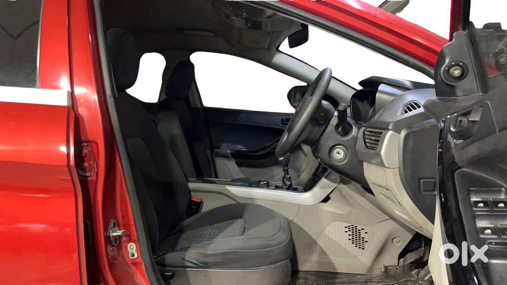 Tata Nexon 1.5 Revotorq Xm, 2018, Diesel