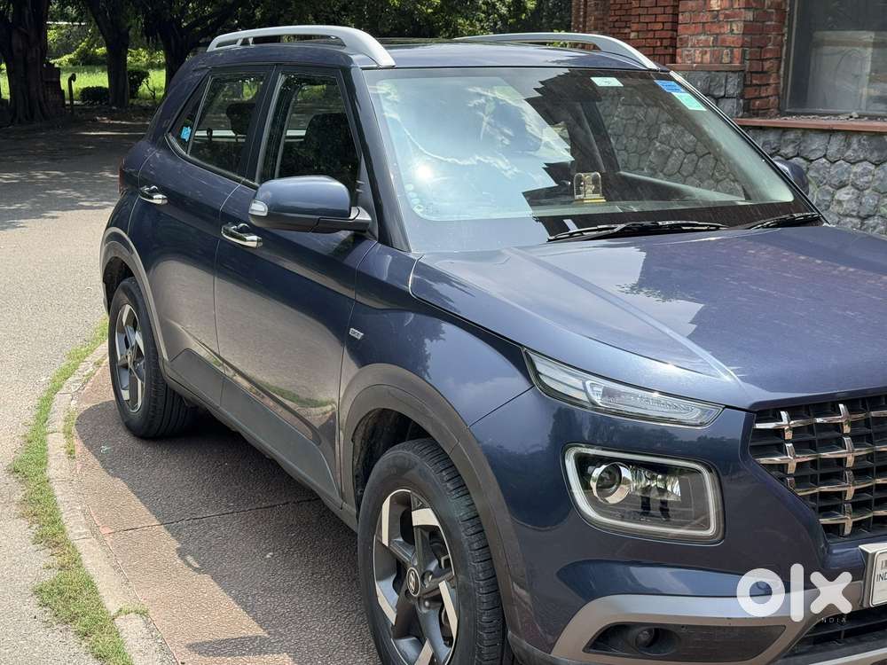 Hyundai Venue 1.0 Sx (o) Turbo Dct, 2019, Petrol