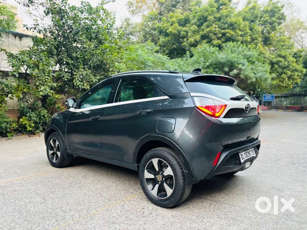 Tata Nexon 1.2 Revotron Xza Plus, 2019, Petrol