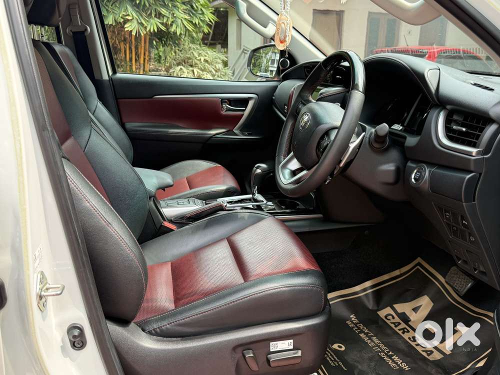 Toyota Fortuner Legender 4x4 At 2.8, 2023, Diesel