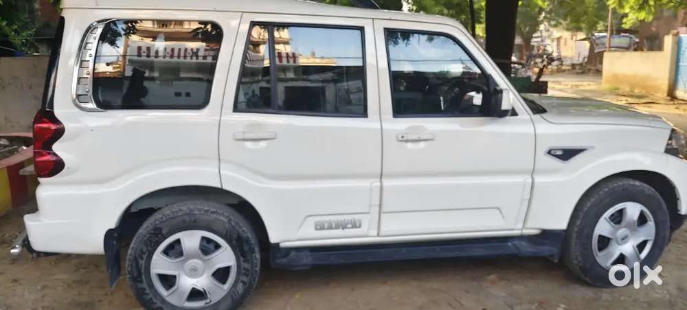 Mahindra Scorpio Diesel 2018 Urgent Sell