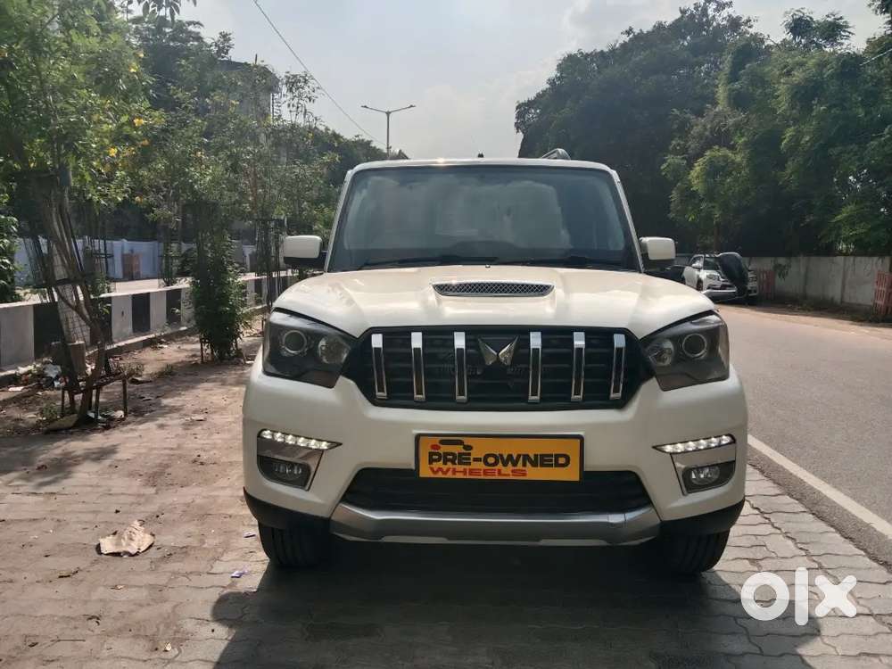 Mahindra Scorpio S5 Converted Into S11 Modified