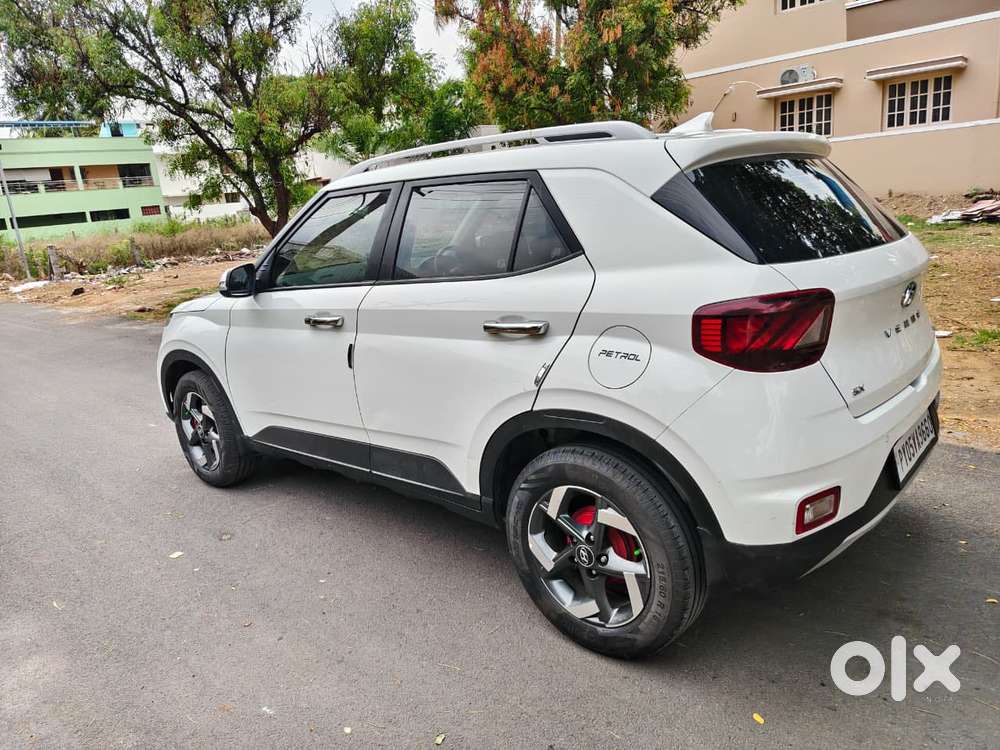 Hyundai Venue 1.0 Sx (o) Turbo Dct, 2021, Petrol