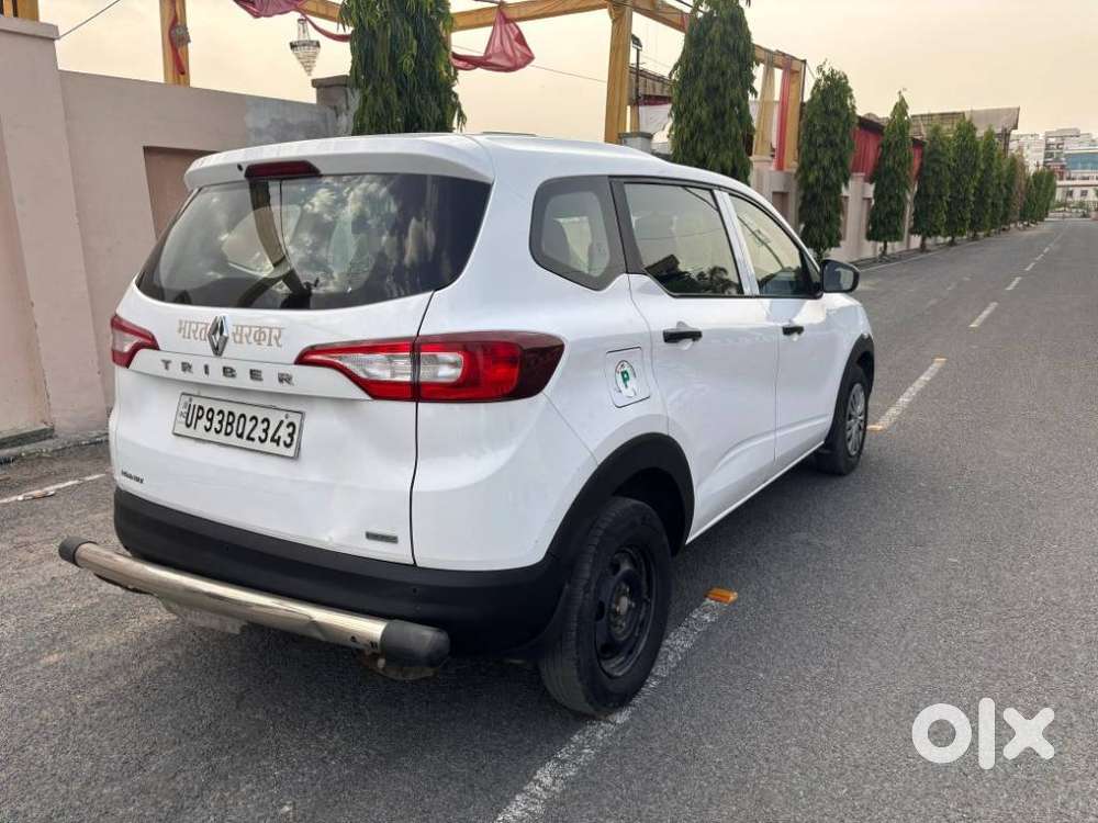 Renault Triber Rxt, 2021, Petrol