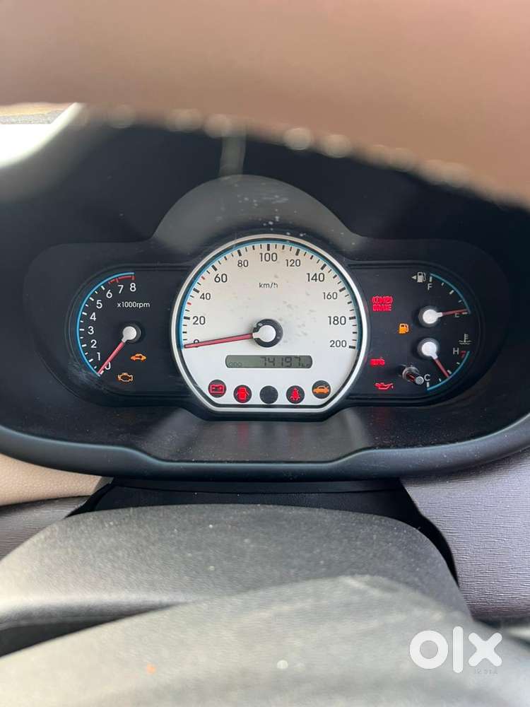 Hyundai I10 Sportz 2009 74000 Km Driven