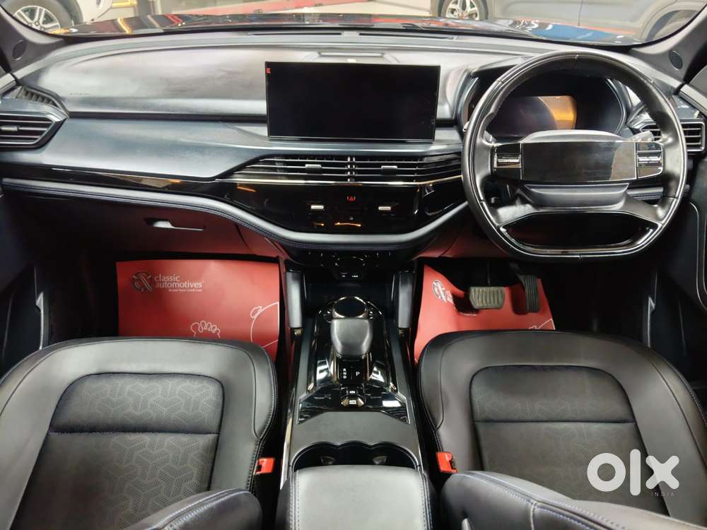 Tata Safari Adventure Plus Dark Edition, 2024, Diesel
