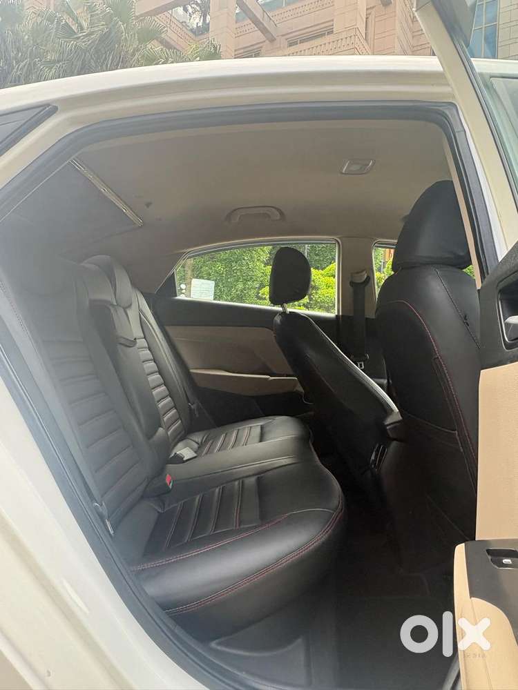 Hyundai Verna 1.6 Sx (o) Vtvt, 2019, Petrol