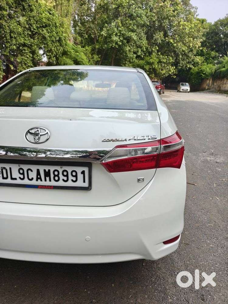Toyota Corolla Altis 1.8 G Cvt, 2017, Petrol