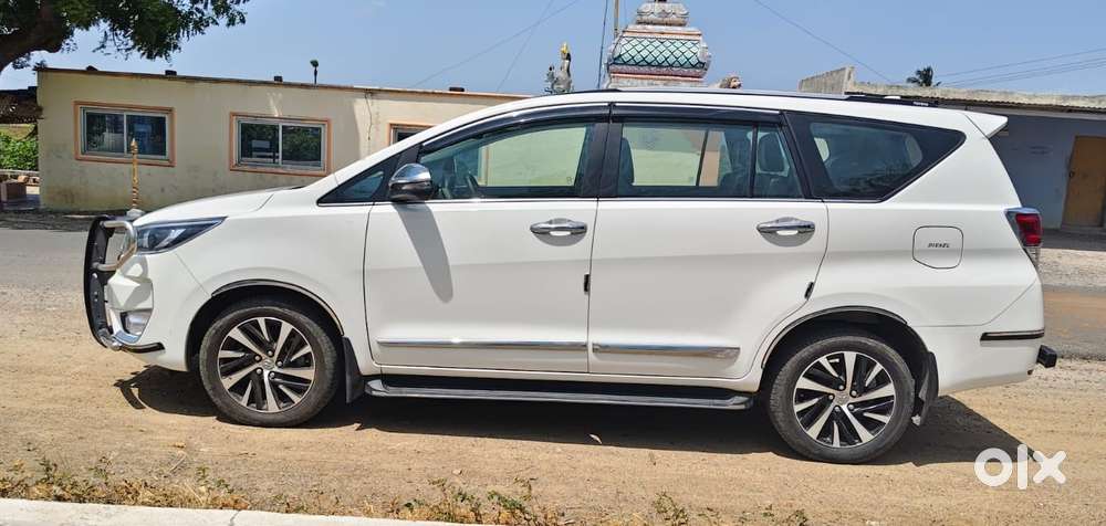 Toyota Innova Crysta 2.4 Z 7 Str, 2024, Diesel