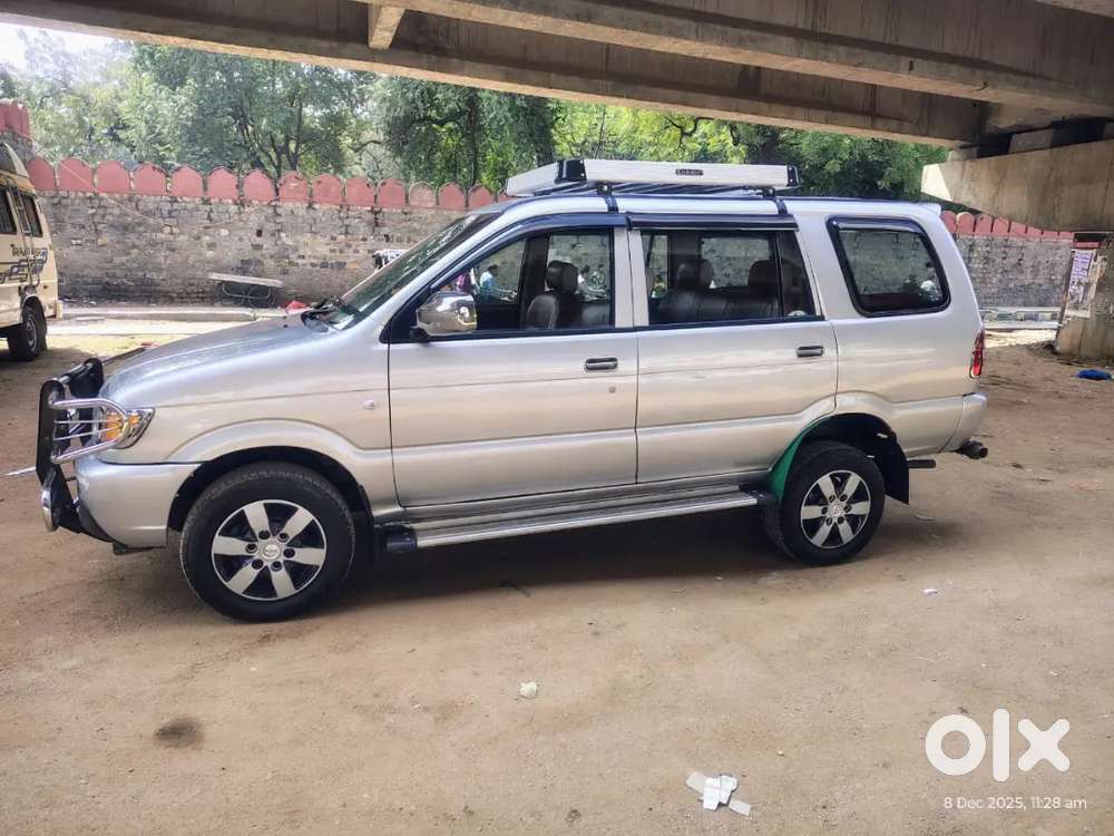 Chevrolet Tavera Neo 2014