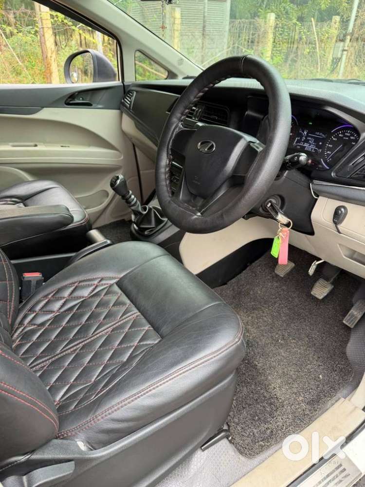 Mahindra Marazzo M2, 2019, Diesel