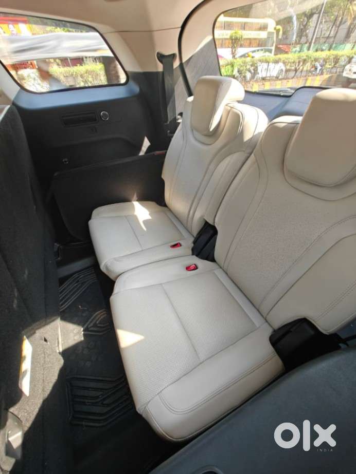 Mahindra Xuv700 2.2 Ax 7 Diesel At Luxury Pack Str, 2022, Diesel