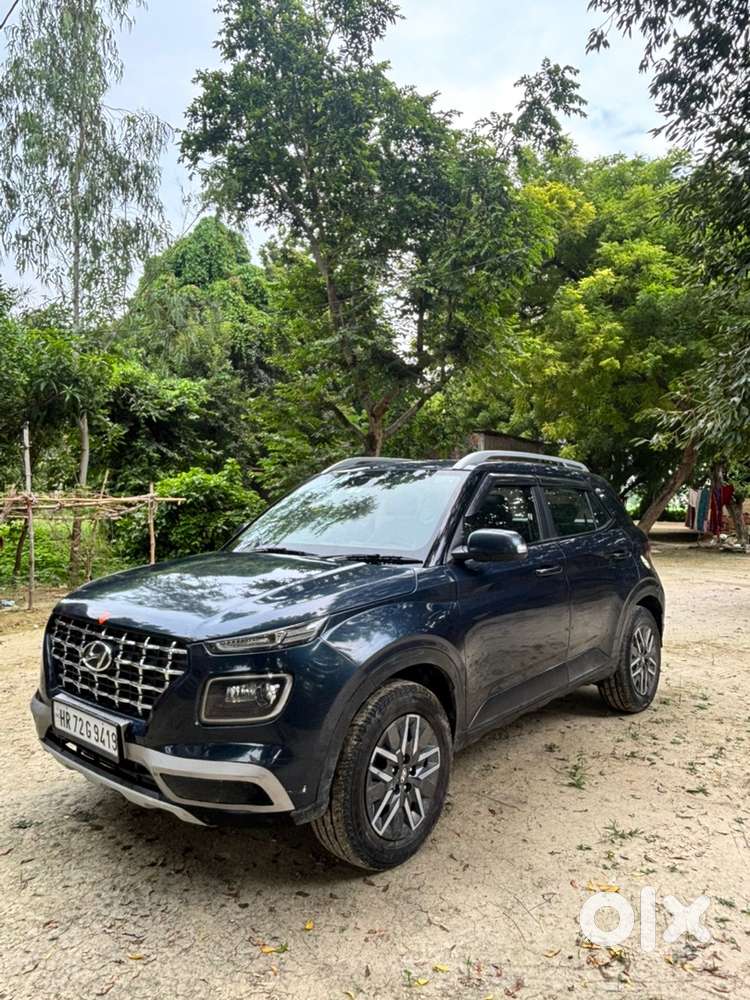 Hyundai Venue Petrol 2022