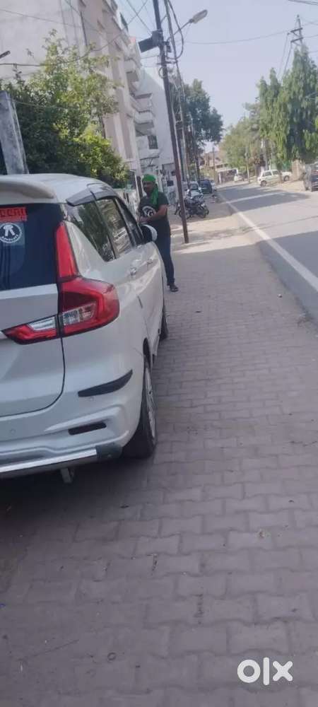 Maruti Suzuki Ertiga Lxi 2019
