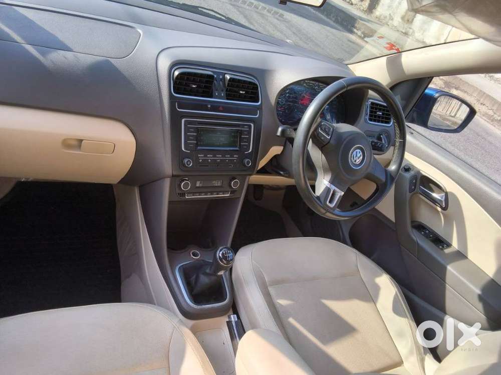 Volkswagen Vento Petrol Highline, 2013, Petrol