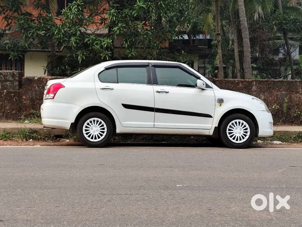 Maruti Suzuki Dzire Tour 2016