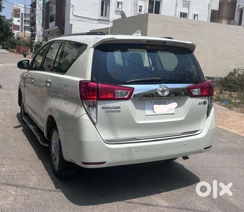 Toyota Innova Crysta 2.8 Z, 2017, Diesel