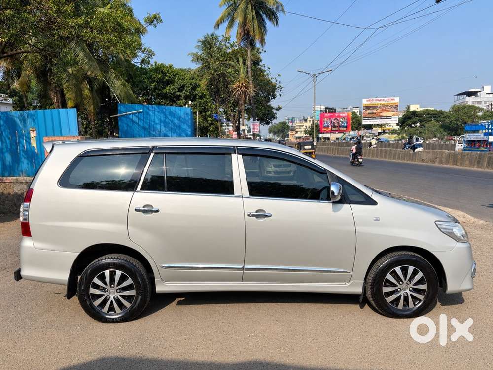 Toyota Innova Diesel Manual 2015 Year