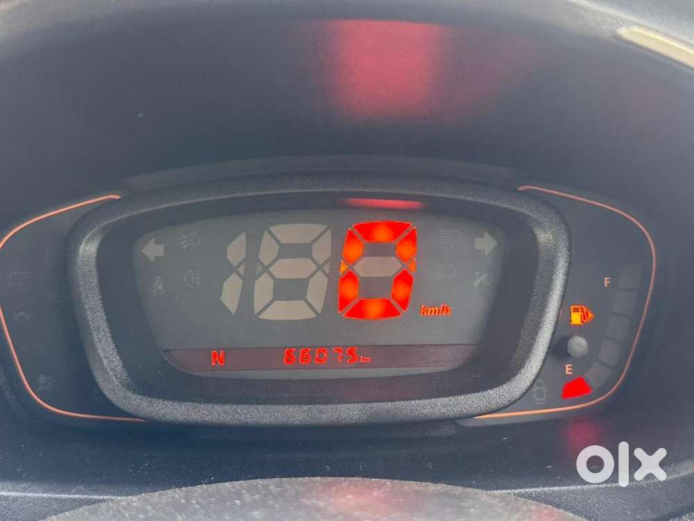Renault Kwid 2017 Petrol Well Maintained Automatique