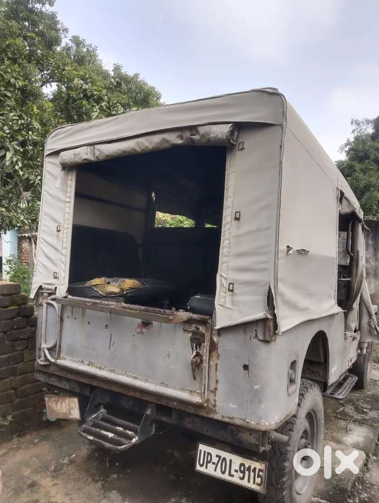 Mahindra Jeep Cj 3b 2000