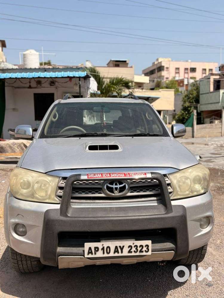 Toyota Fortuner 3.0 Diesel, 2011, Diesel