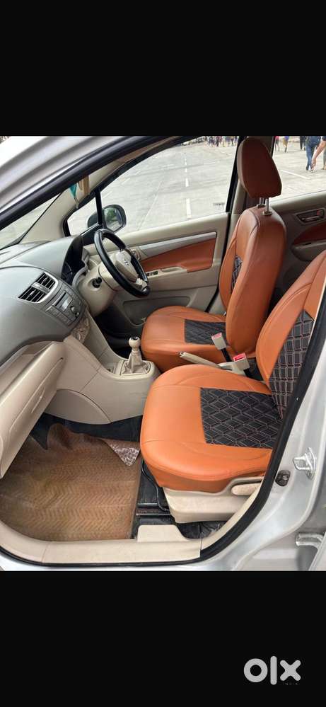 Maruti Suzuki Ertiga 2012-2015 Vxi Cng, 2015, Cng & Hybrids