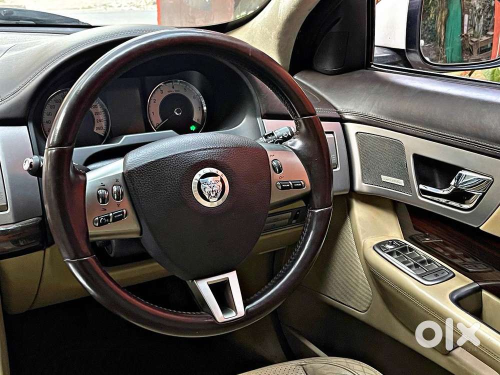 Jaguar Xf Petrol R V8, 2011, Petrol