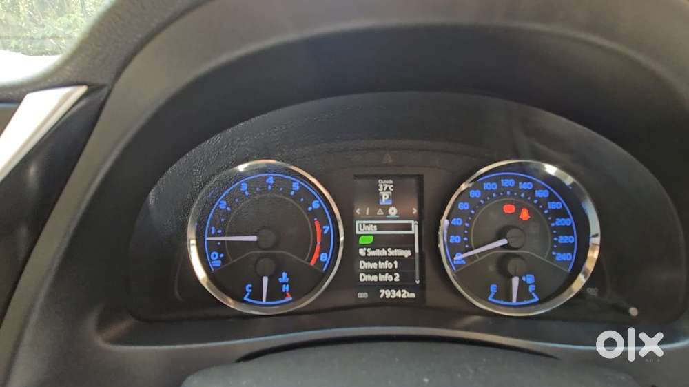 Toyota Corolla Altis 2013-2017 Vl At, 2017, Petrol