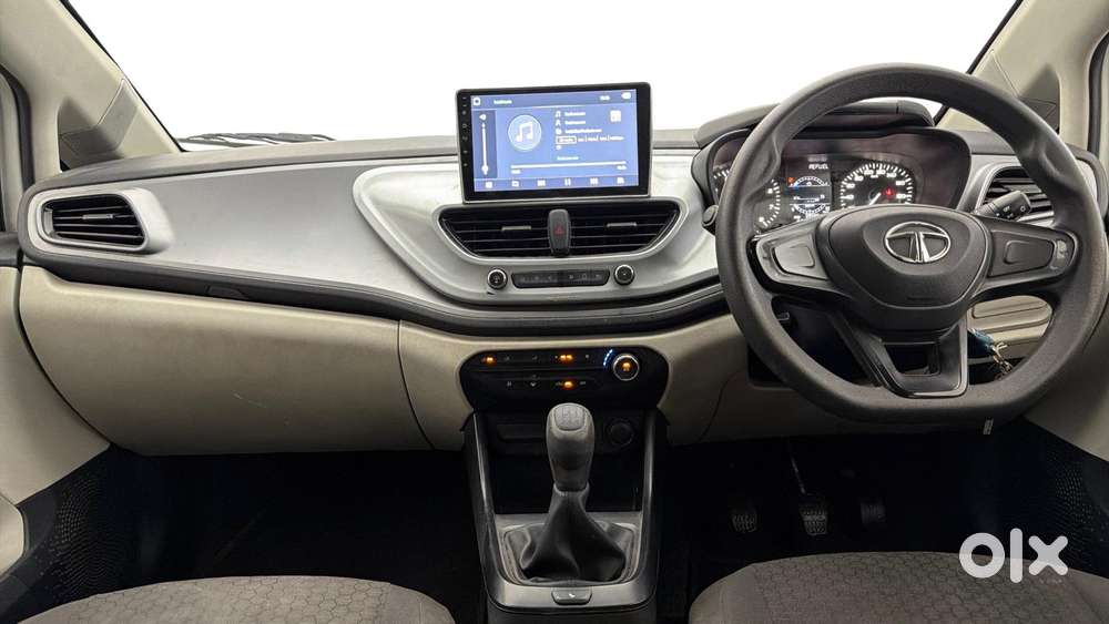 Tata Altroz Xe Petrol, 2023, Petrol