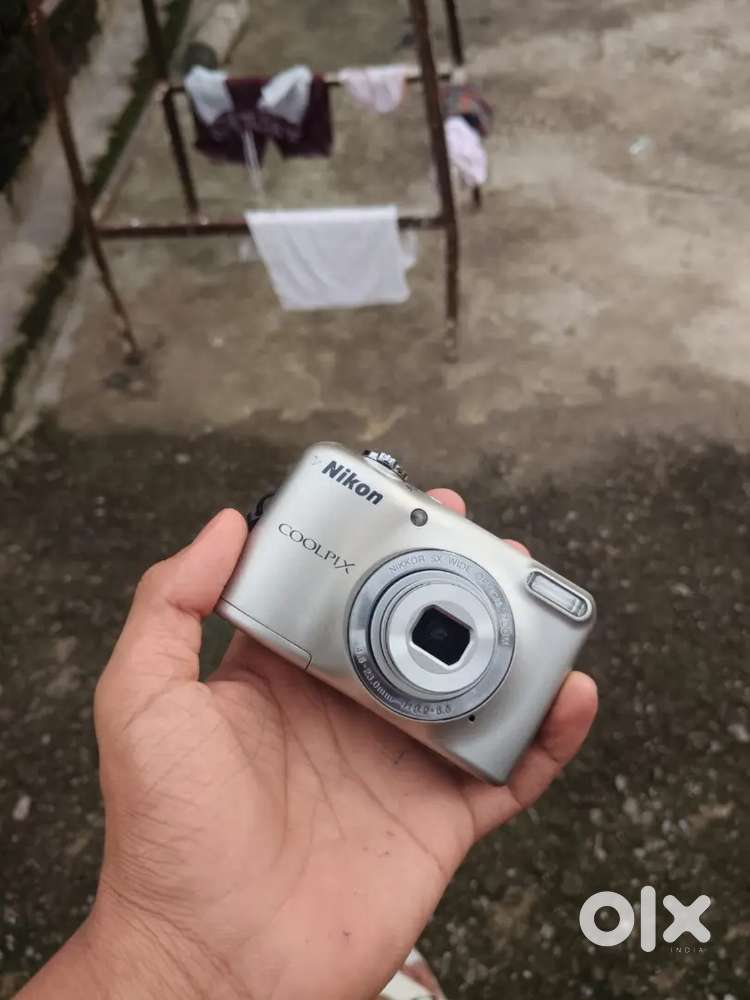 Nikon coolpix L27 Camera