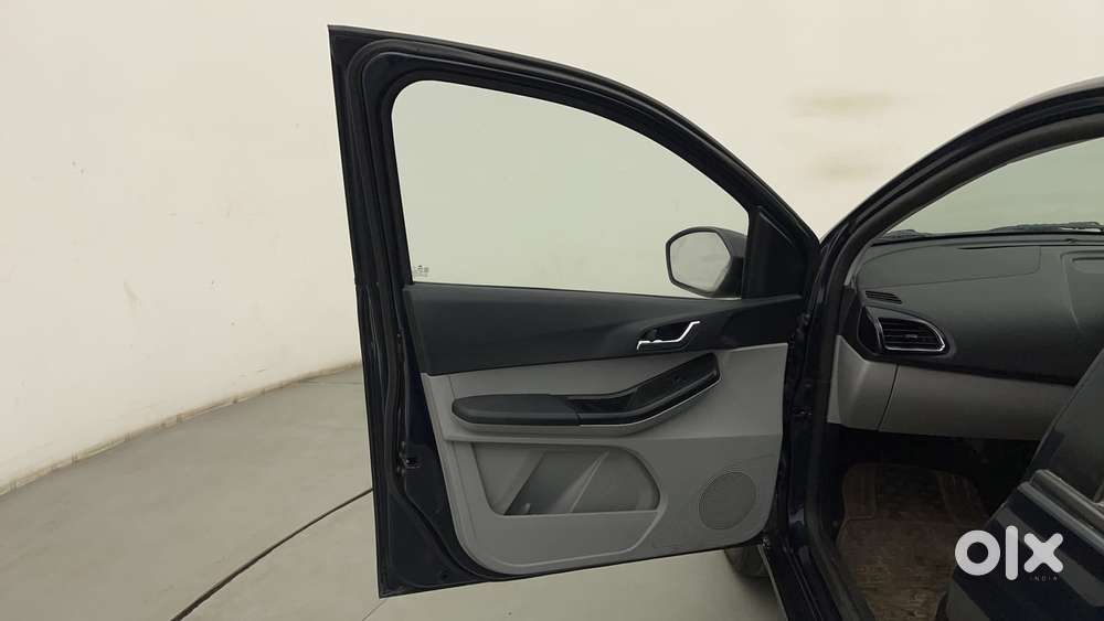 Tata Tiago 1.2 Revotron Xz Plus, 2021, Petrol