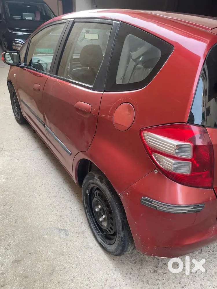 Excellent Condition Running Car, Still Gives Mileage 15.5 To 16 Km