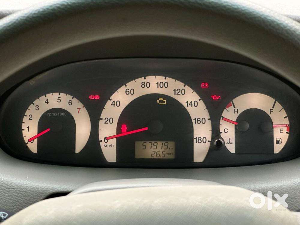 Mahindra Quanto C4, 2013, Diesel