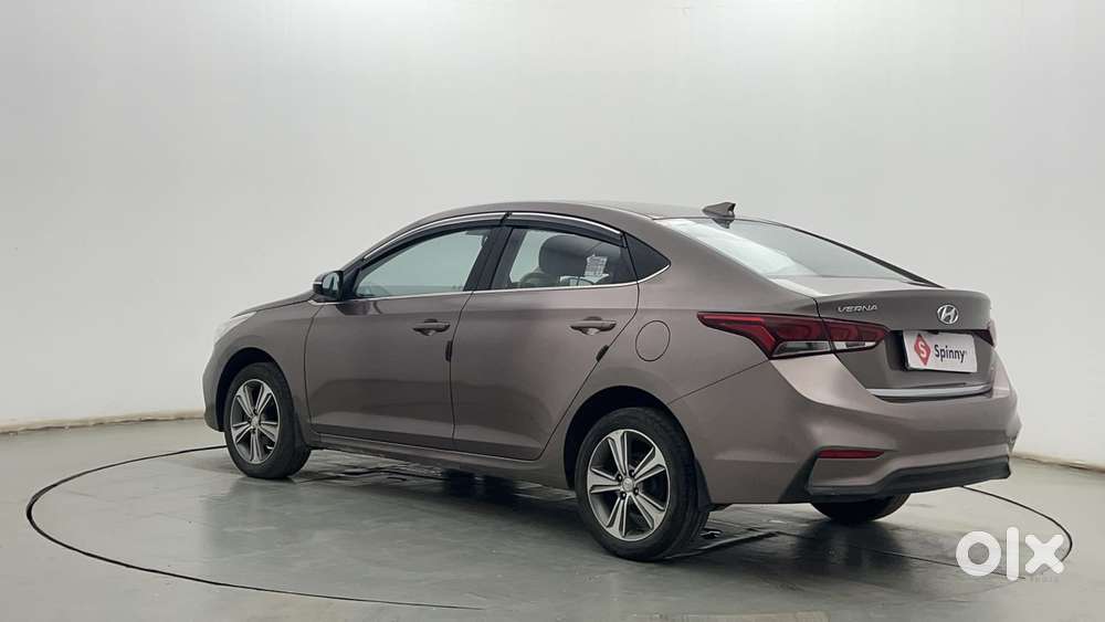 Hyundai Verna [ ] Fluidic 4s 1.6 Crdi Sx (o) At, 2018, Petrol